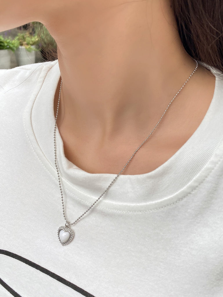 DAZY Heart Charm Necklace