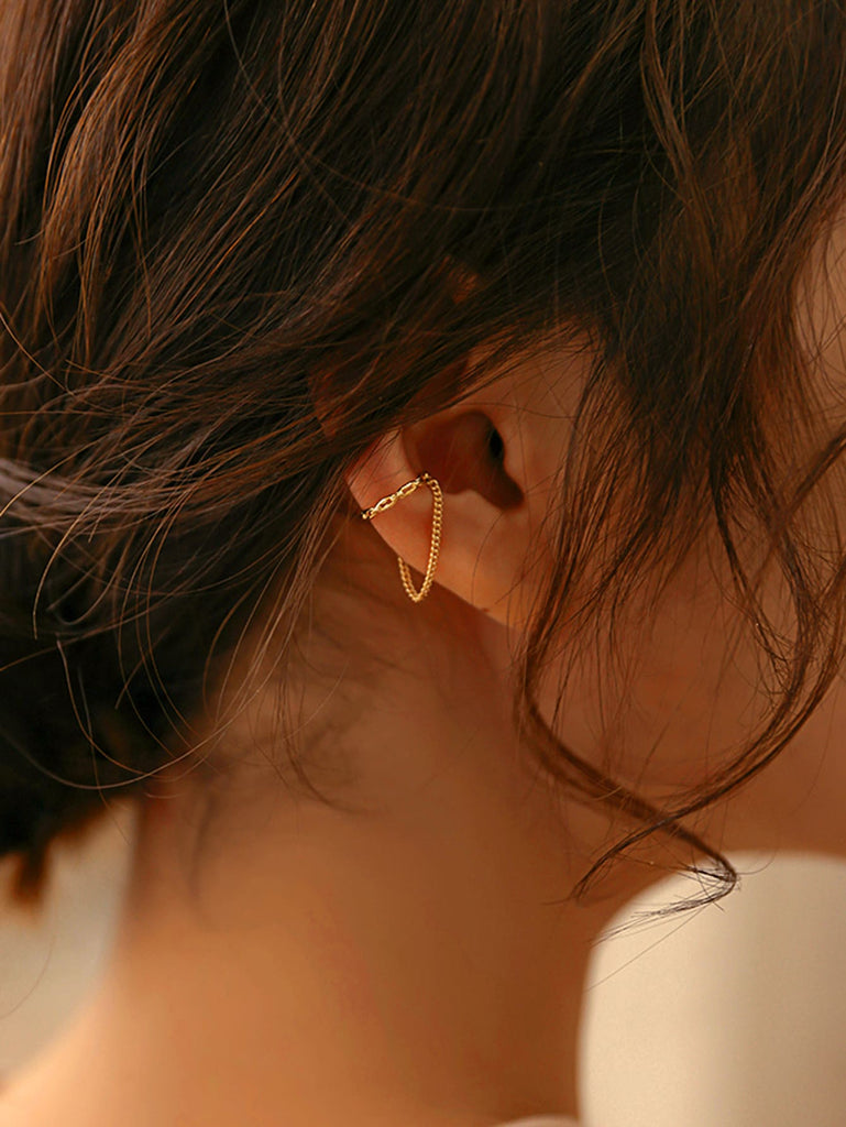 1pc Minimalist Ear Cuff With Chain